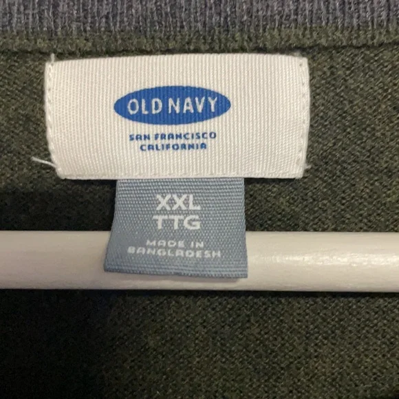 Old Navy Sweater XXL - Picture 2 of 3